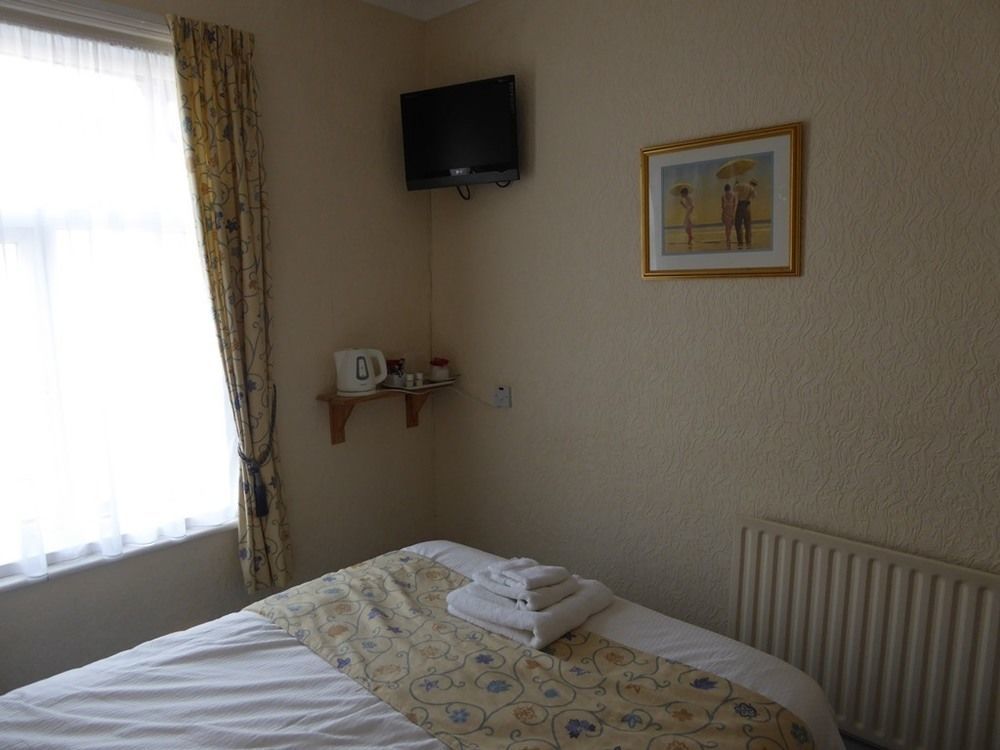 The Berwick - Over 40'S Only Blackpool Exteriör bild