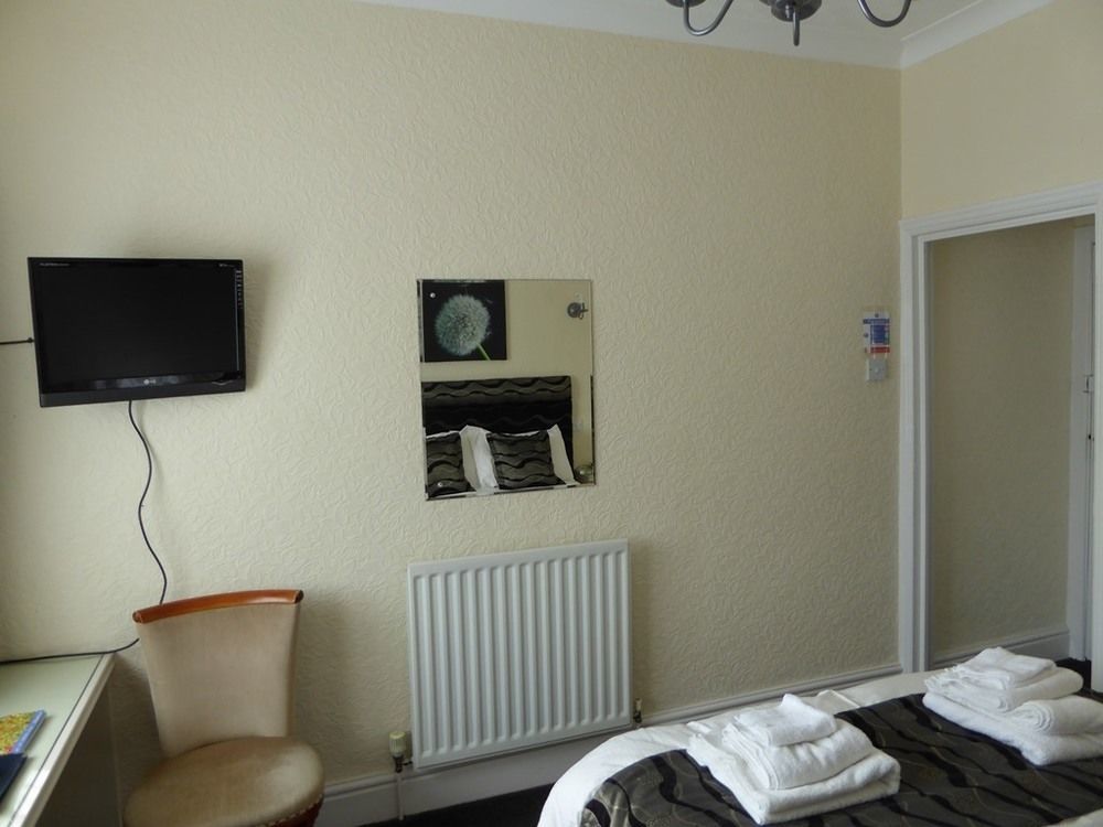 The Berwick - Over 40'S Only Blackpool Exteriör bild