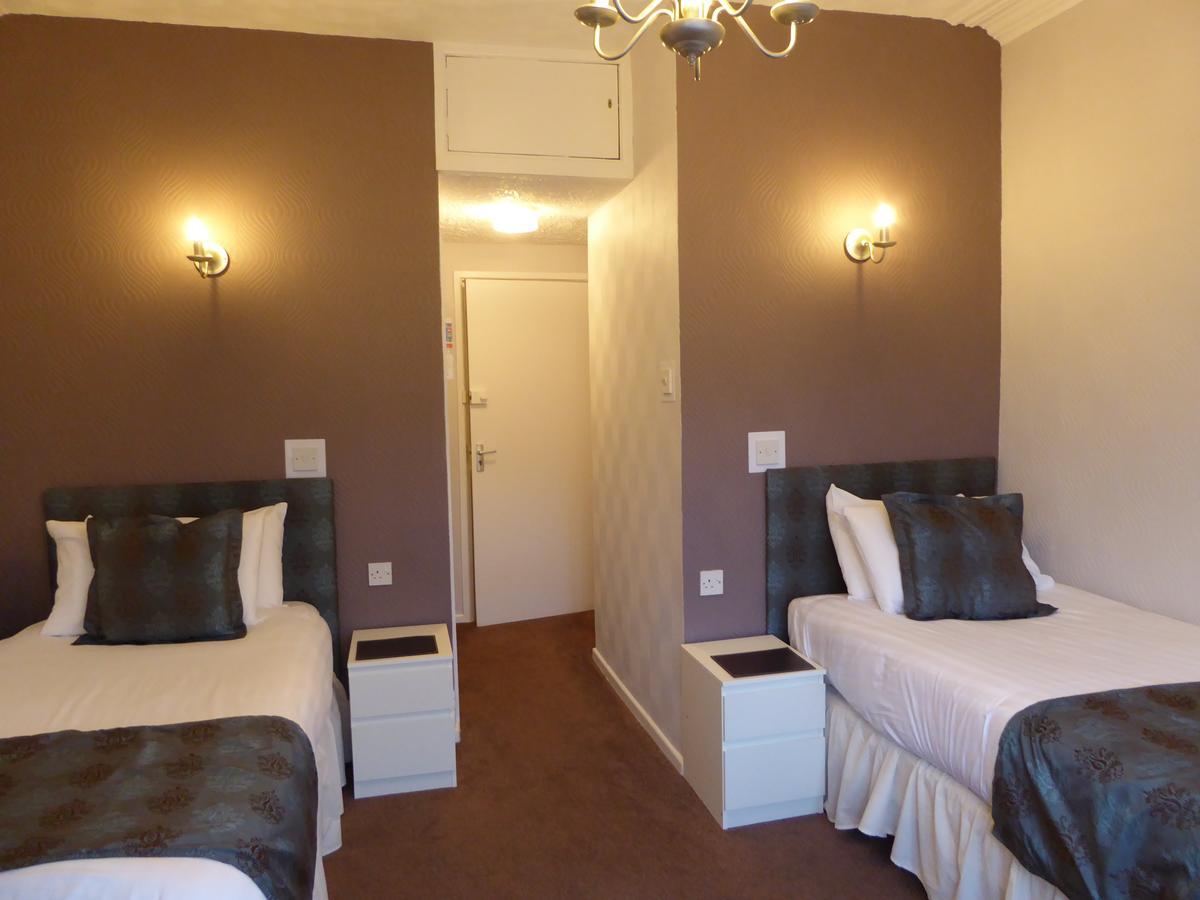 The Berwick - Over 40'S Only Blackpool Exteriör bild