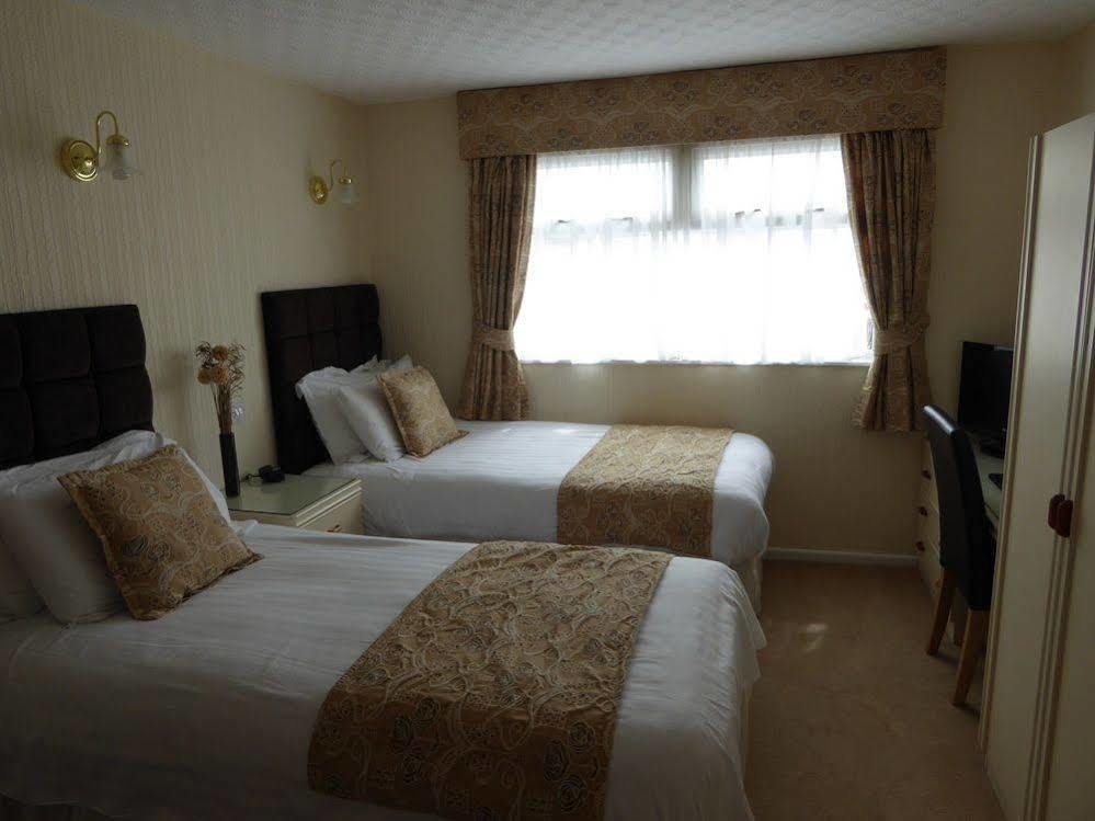 The Berwick - Over 40'S Only Blackpool Exteriör bild